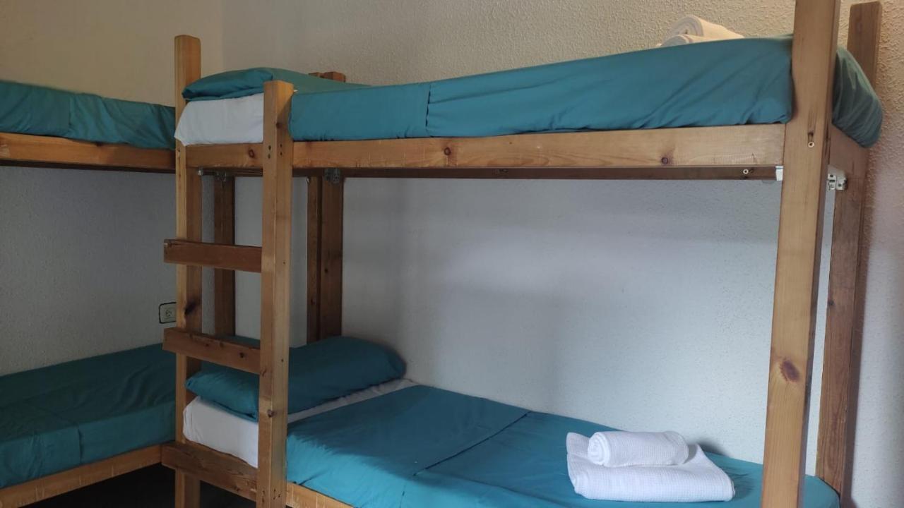 Albergue Triton - Villanua Bagian luar foto